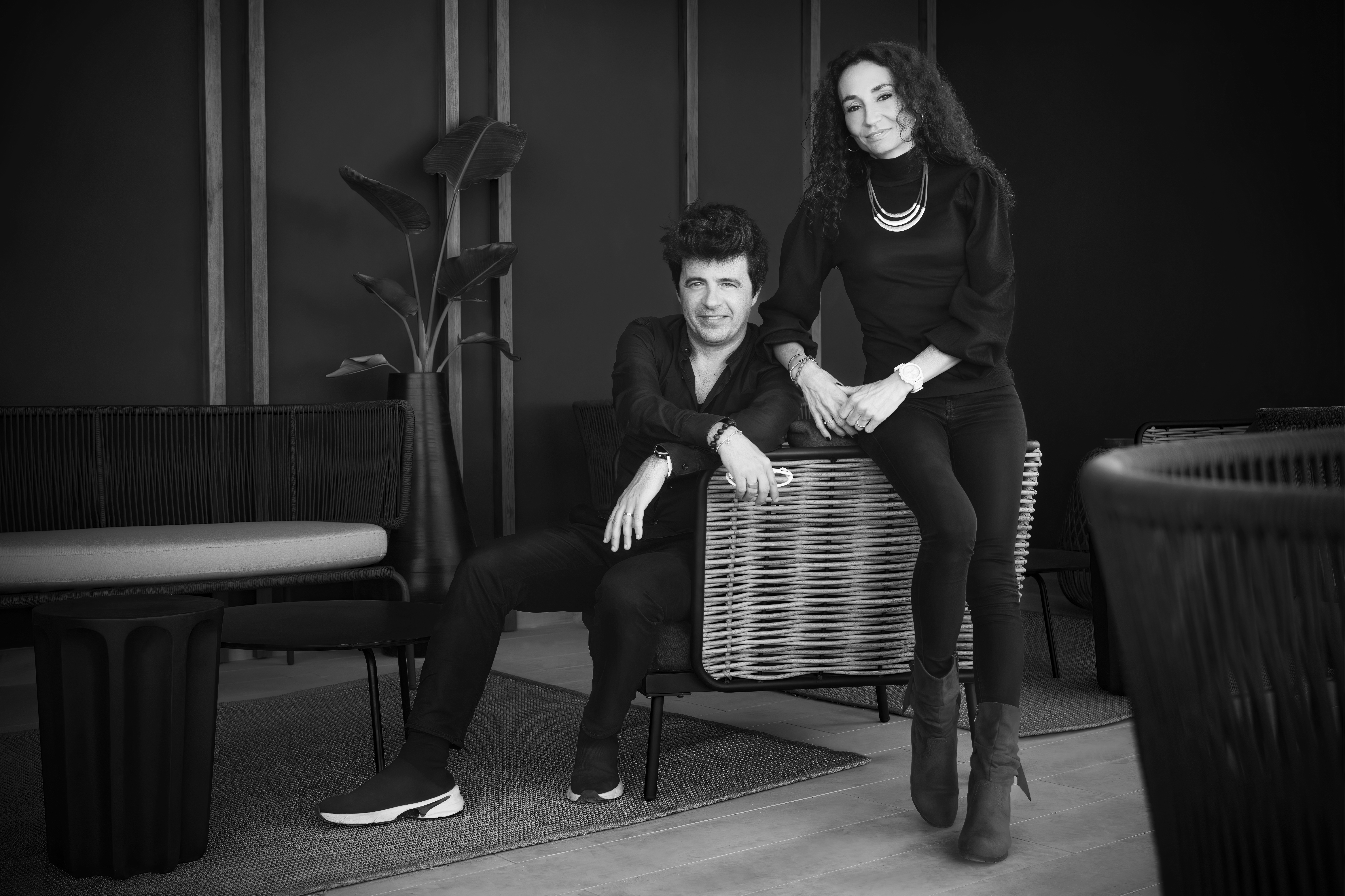 Gema Alfaro Simón y Emili Manrique Díaz, fundadores de Alfaro-Manrique Atelier.