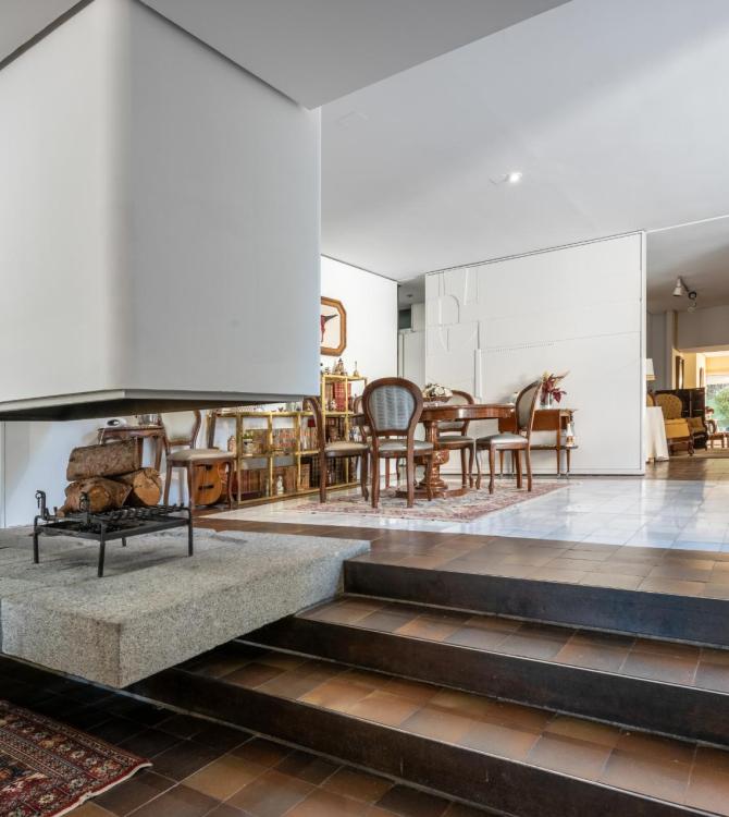 Interior de la Casa Carvajal. Carlos Carvajal Ferrer. Fotografía de Luis Argüelles, propiedad de Fundación Docomomo Ibérico.